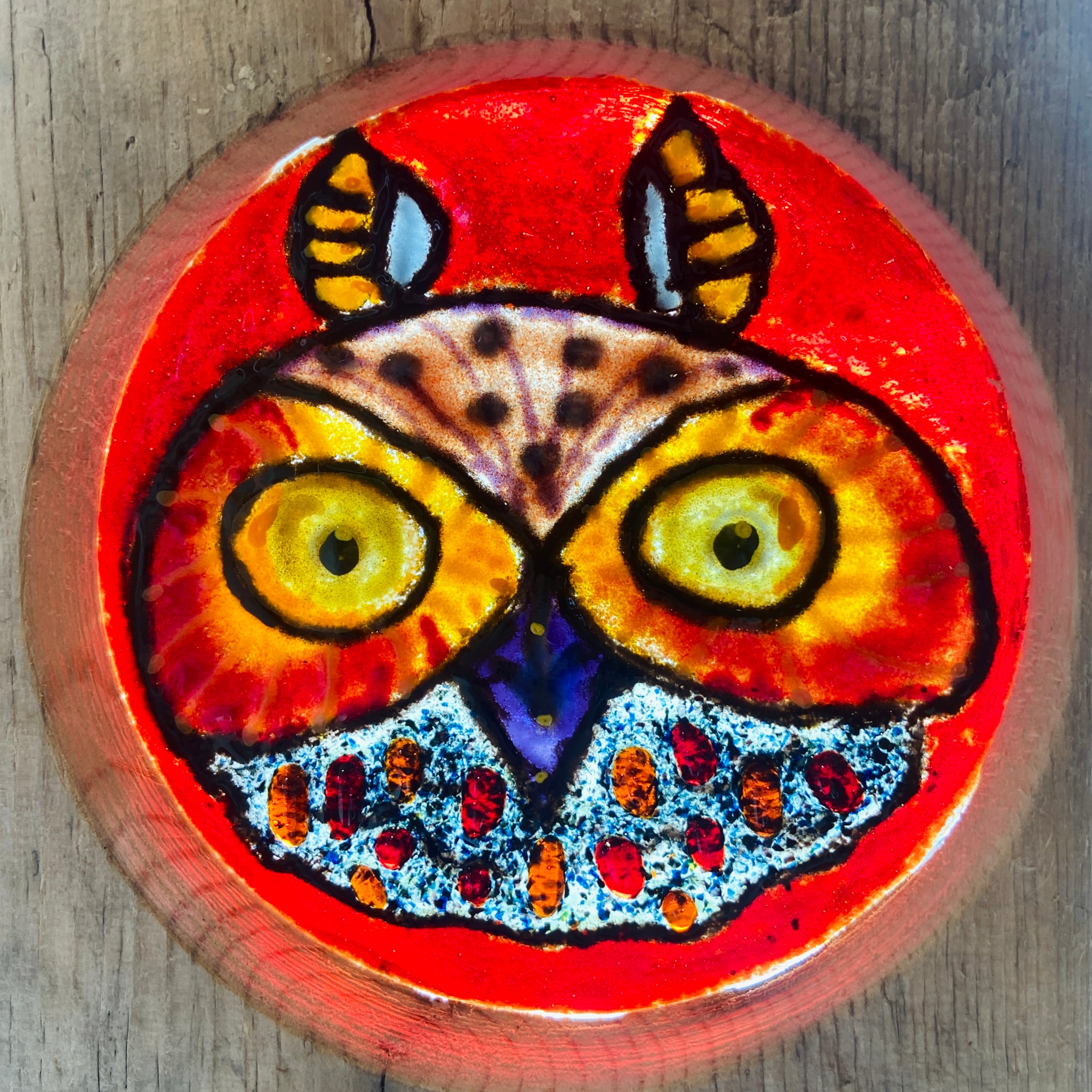 Whooo's There?